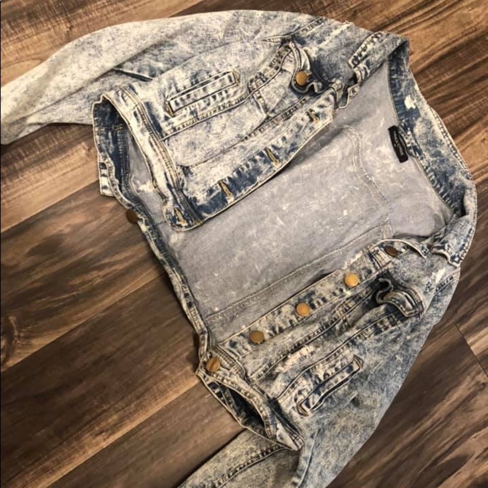 Fashion To Figure Denim Jacket fits sizes 14 to 22